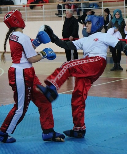 Yıldız Kickboks Şampiyonası Sona erdi.