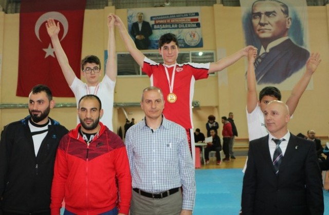 Yıldız Kickboks Şampiyonası Sona erdi.