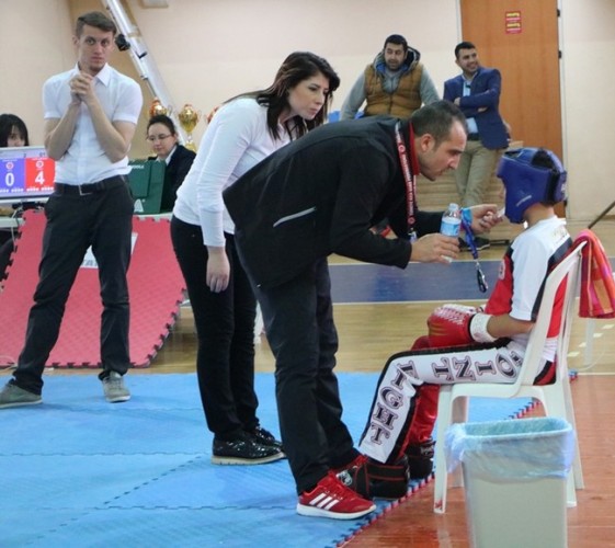 Yıldız Kickboks Şampiyonası Sona erdi.