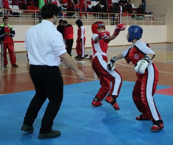 Yıldız Kickboks Şampiyonası Sona erdi.