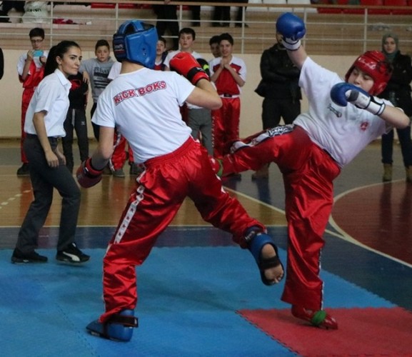 Yıldız Kickboks Şampiyonası Sona erdi.