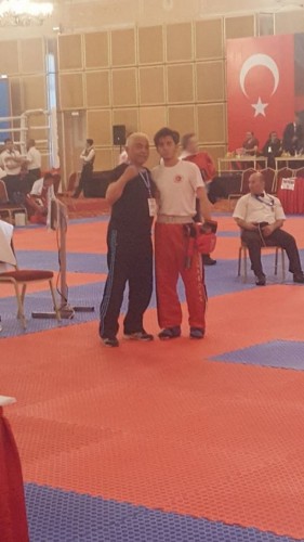 Kick Bokscular madalya ile döndü