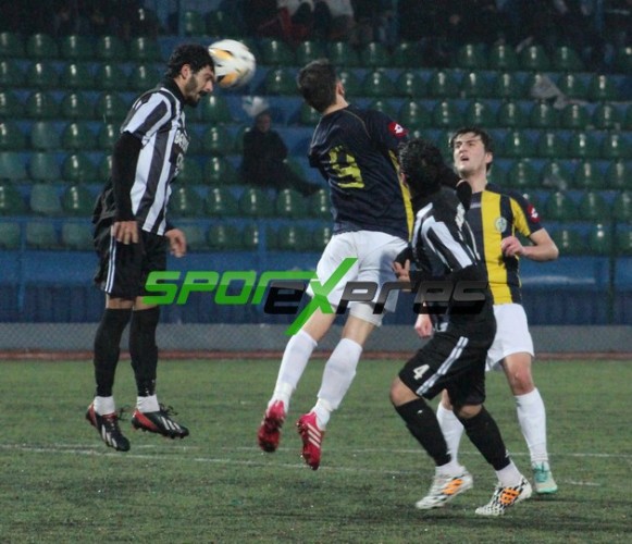 Garajlar Taçspor-Kırkpınarspor:0-3