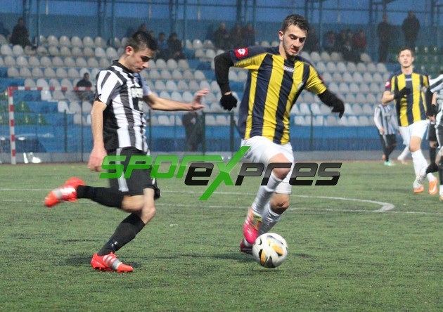 Garajlar Taçspor-Kırkpınarspor:0-3