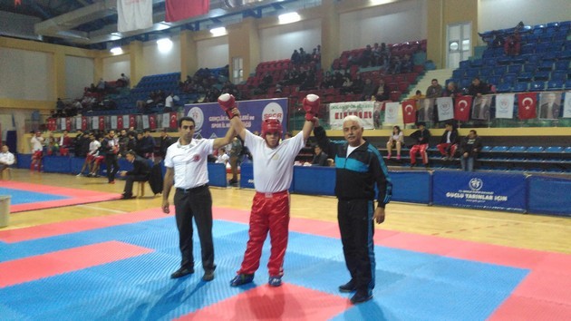 Kick Bokscular Düzce'den Şen döndü