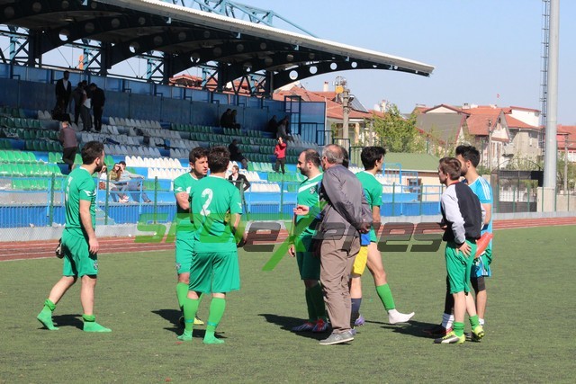 Harmanlıkspor-Kışlaçayspor:0-0