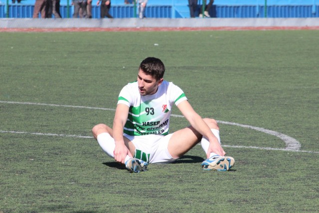 Harmanlıkspor-Kışlaçayspor:0-0