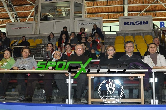 Şampiyon Sakarya Kız Meslek Lisesi