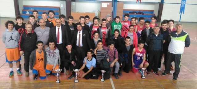 Akyazı’da şampiyon Konuralp