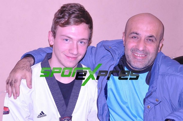 Taekwondo ‘ da yeni kuşaklar takıldı