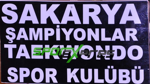 Taekwondo ‘ da yeni kuşaklar takıldı