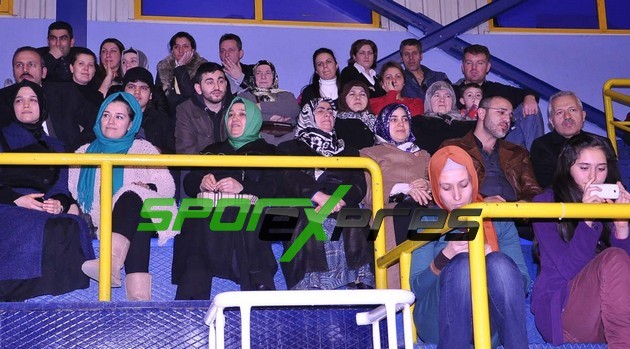 Taekwondo ‘ da yeni kuşaklar takıldı