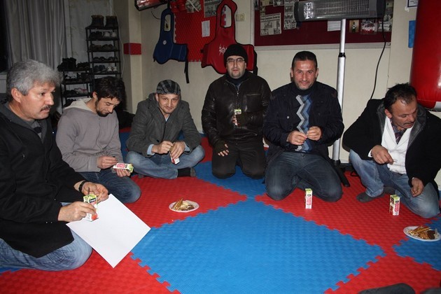 Kahverengi Kuşaklarını aldılar