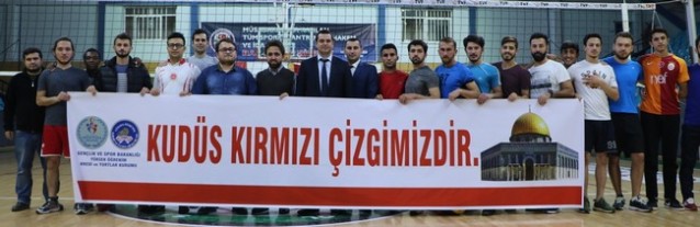 KYK Öğrencileri Filede mücadele etti