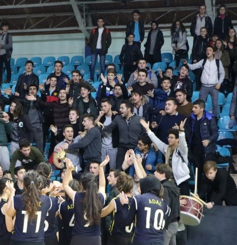 Liseler Voleybolda Şampiyon Hendek