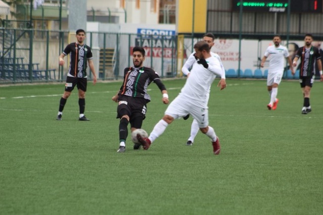 Mamak FK-Sakaryaspor maçının fotoğrafları