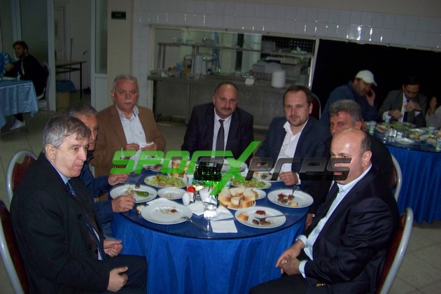 Sakaryaspor Mangal Partisi yaptı