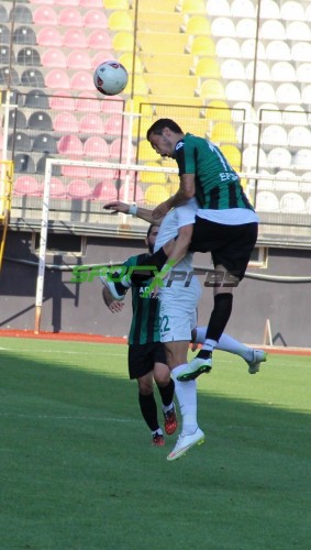 Manisa B.Belediye-Sakaryaspor:0-0