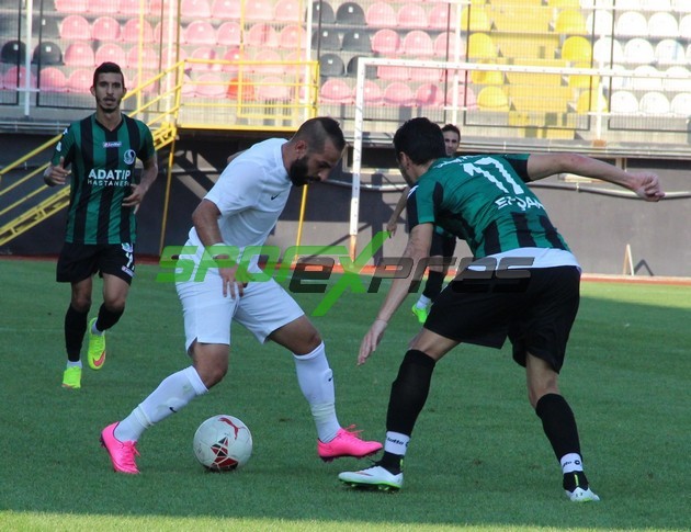 Manisa B.Belediye-Sakaryaspor:0-0