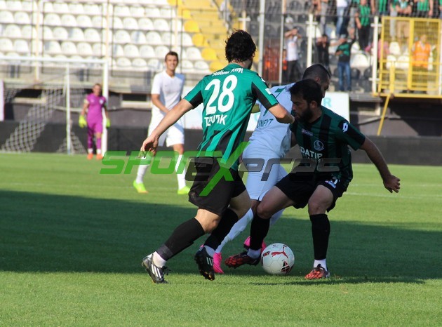 Manisa B.Belediye-Sakaryaspor:0-0