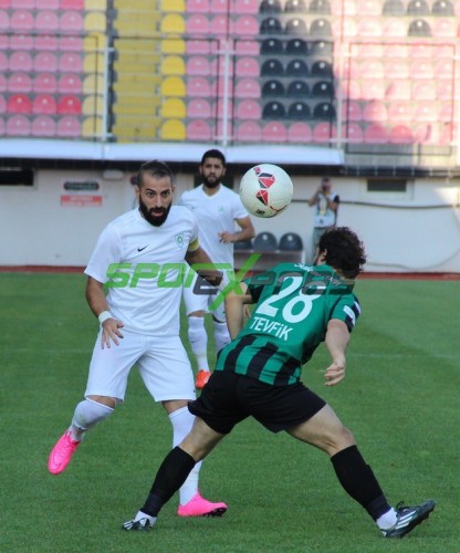 Manisa B.Belediye-Sakaryaspor:0-0
