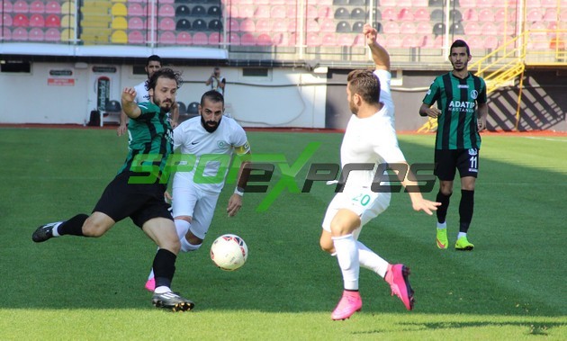 Manisa B.Belediye-Sakaryaspor:0-0