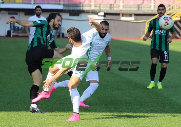 Manisa B.Belediye-Sakaryaspor:0-0