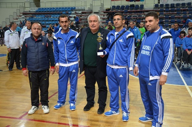Bedensel engelliler tenis şampiyonası sona erdi
