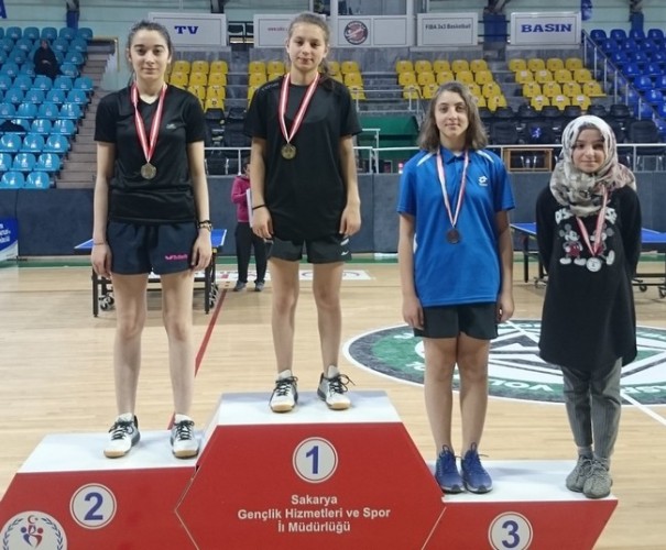 Masa Tenisinde şampiyonlar belli oldu