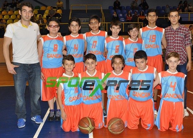 Minik Erkekler Basketbol Pay Off başladı