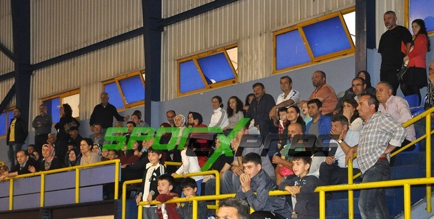 Minik Erkekler Basketbol Pay Off başladı