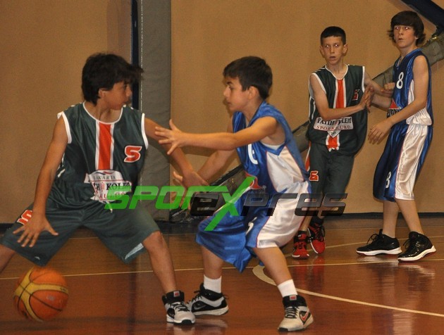 Minik Erkekler Basketbol Pay Off başladı