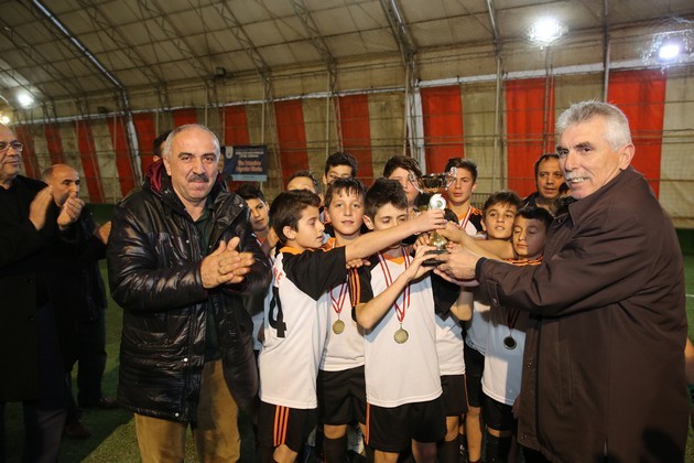 Minikler'de Şampiyon Yenigün Mahallesi