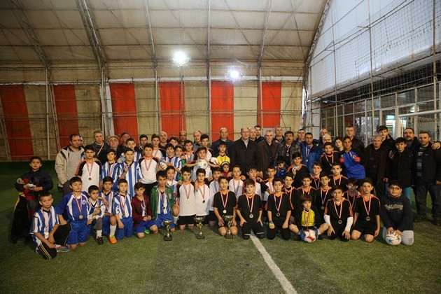 Minikler'de Şampiyon Yenigün Mahallesi