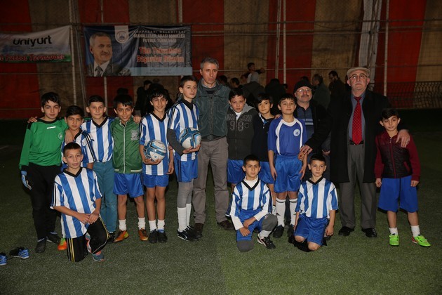Minikler'de Şampiyon Yenigün Mahallesi