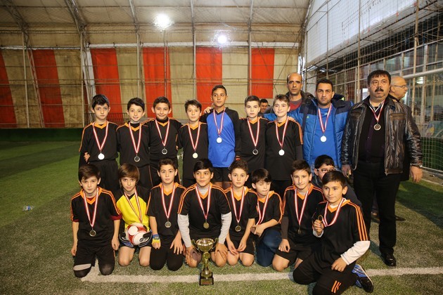 Minikler'de Şampiyon Yenigün Mahallesi