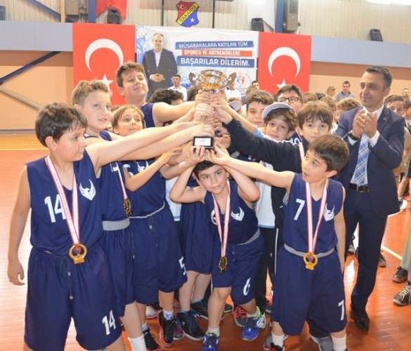 Minikler Basketbolda Şampiyon Belli oldu