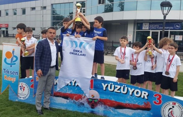 Minikler kupaları kavuştu