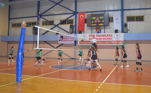 Salonda Okulların Şampiyonları belli oldu