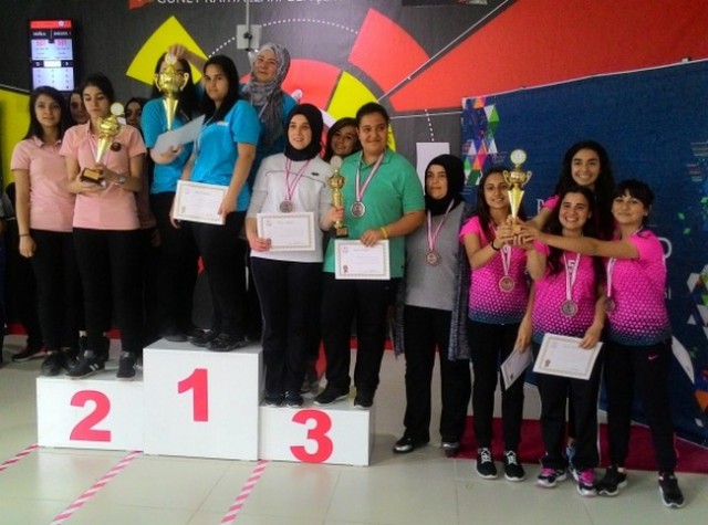 Okul Sporlarında  Yine Zirvedeyiz
