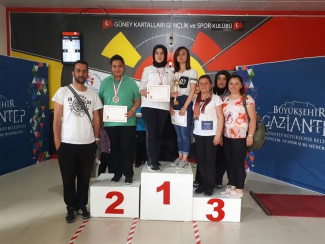 Okul Sporlarında  Yine Zirvedeyiz