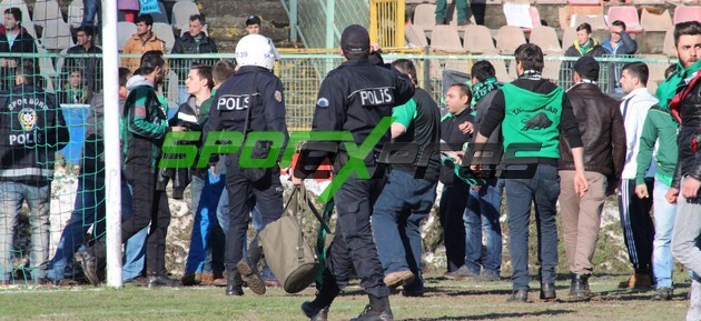 Sakaryaspor-Erzurum maçında olaylar