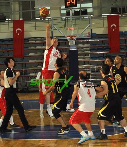 Olgun Erkekler Basketbol turnuvası Başladı