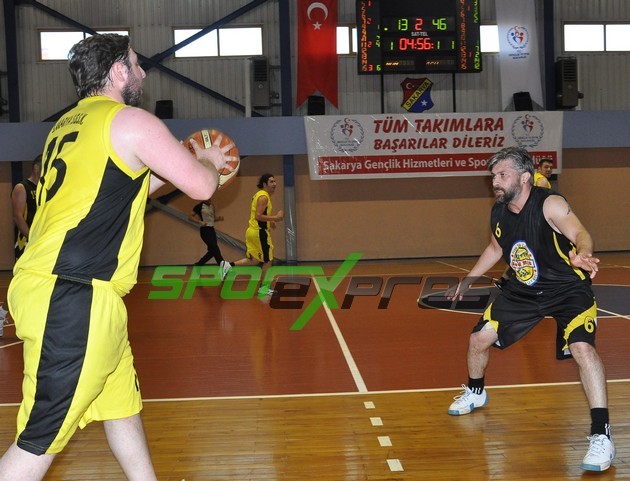 Olgunlar Basketbol turnuvası kaldığı yerden