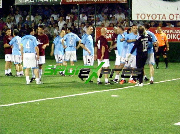 Olgunlar Turnuvası final maçında olaylar çıktı