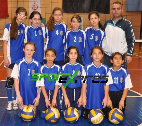 Okullar arası küçük kızlar Voleybol il birinciliği