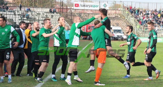 Sakaryaspor-Orhangazispor maçı