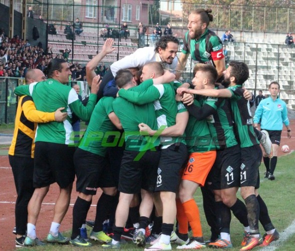 Sakaryaspor-Orhangazispor maçı