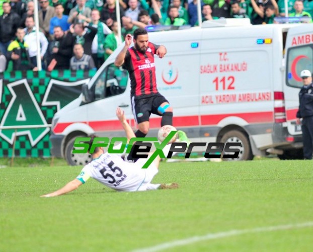 Orhangazispor-Sakaryaspor: 0-0