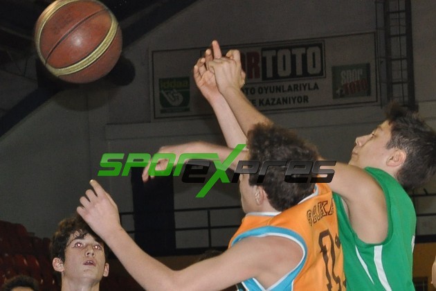 Ormanspor : 34 – Sakarya Yıldızlar : 74